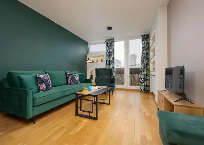 Elegant Apartment Pereca Ideal For Remote Work In Warsaw City Centre By Noclegi Renters